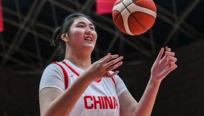 开云体育官网-FIBA官方：张子宇入围世预赛值得关注新星榜 超2米2身高太独特|女篮|中国女篮|中锋|女篮世界杯预选赛|世界杯预选赛_新浪体育_新浪新闻