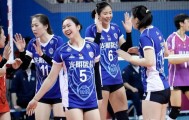 许晓婷拉胯，但她站了出来！传球稳定，或成上海女排新主力二传|黄欣悦|范赖克|高意|欧阳茜茜|沃隆科娃_新浪体育_新浪新闻