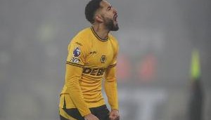 内维尔：曼联迫切的需要库尼亚，他能够完成突破、推进和进球