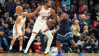 Shams：森林狼仍积极谈判 但更可能作为第三方球队参与KD交易